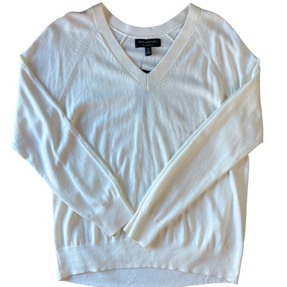 Banana Republic Factory Sweaters - Banana Republic | Forever Sweater in Cream or off White , V-neck, lightweight